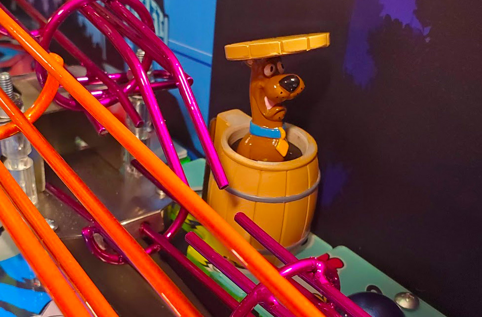 Scooby Doo Pinball Machine - Arcade Party Rental