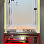 Wonder Claw 6-Red-Yellow-static from Arcade Party Rental